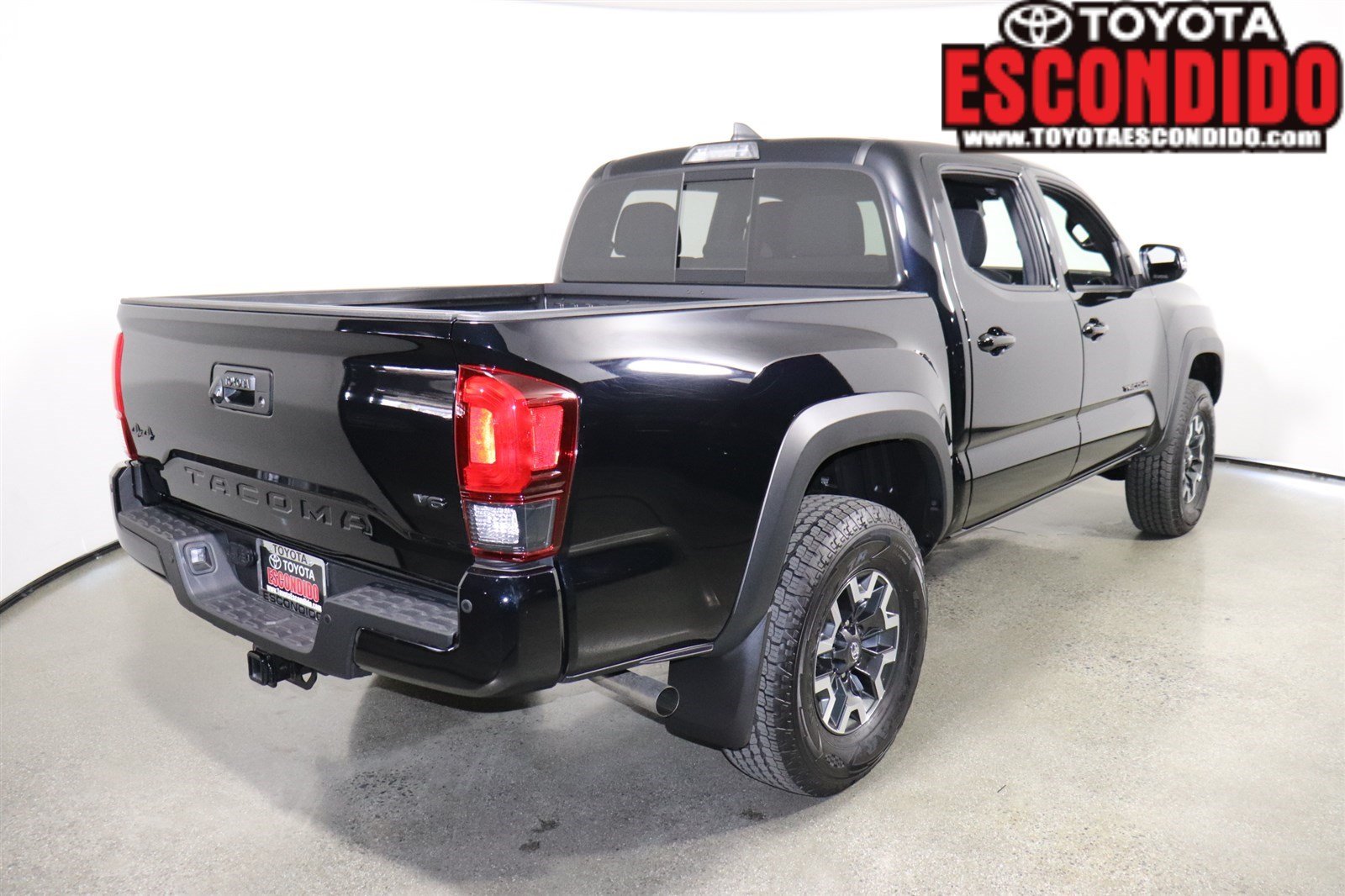 New 2018 Toyota Tacoma TRD Off Road Double Cab Pickup in Escondido #1019920 | Toyota Escondido