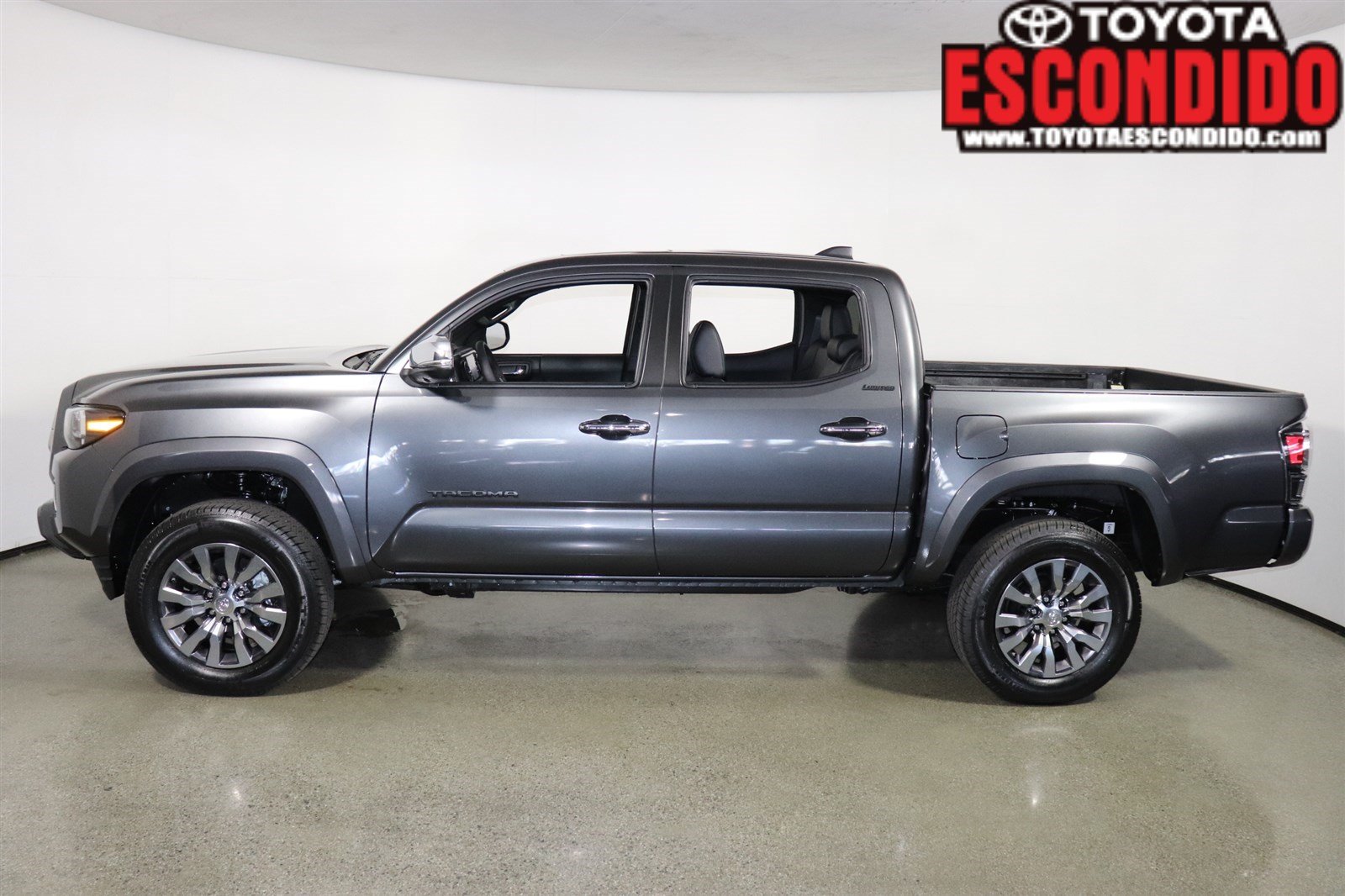 New 2020 Toyota Tacoma 4WD Limited Double Cab Pickup in Escondido