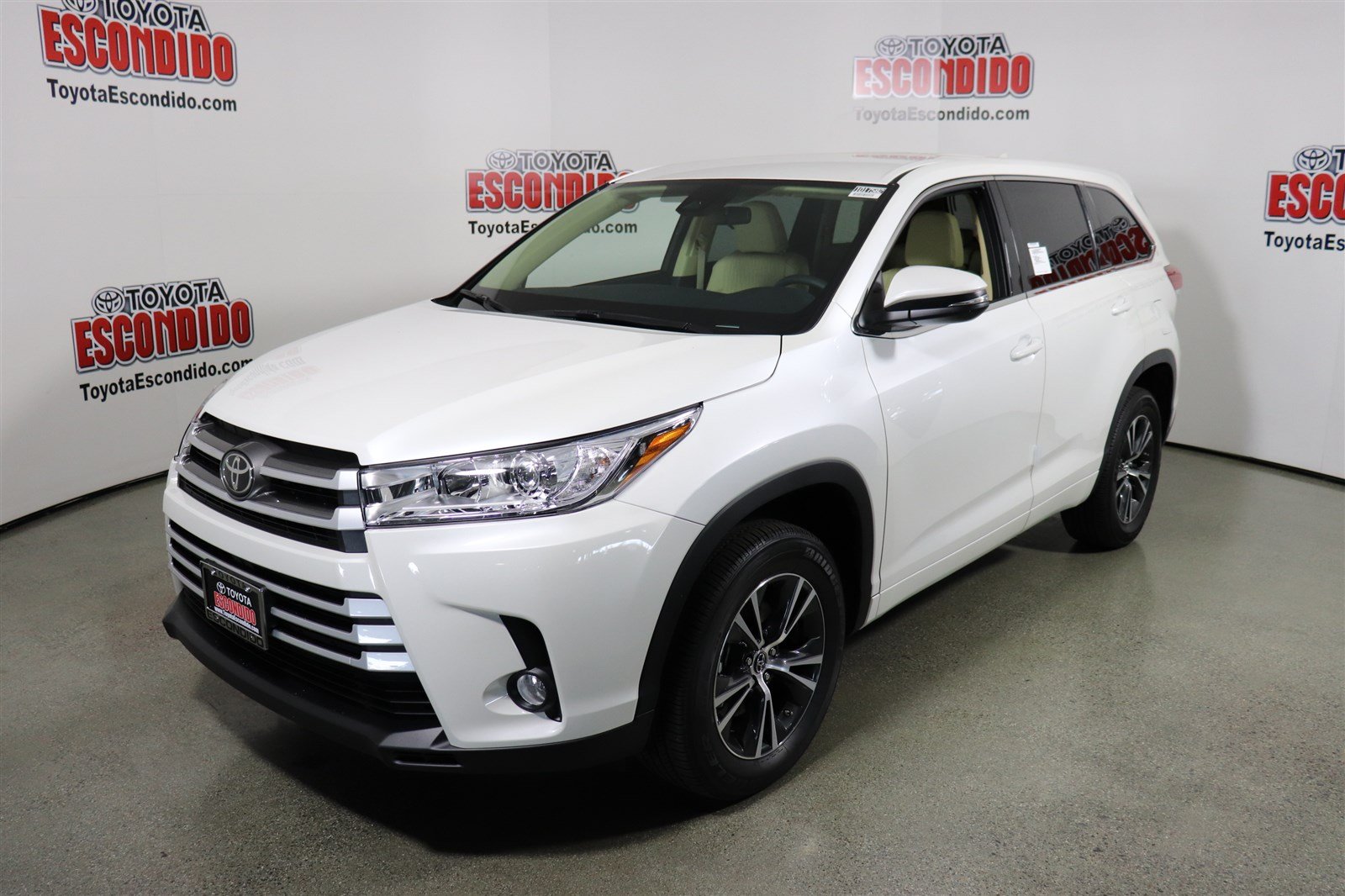 New 2018 Toyota Highlander LE Plus Sport Utility in Escondido #1017582 ...