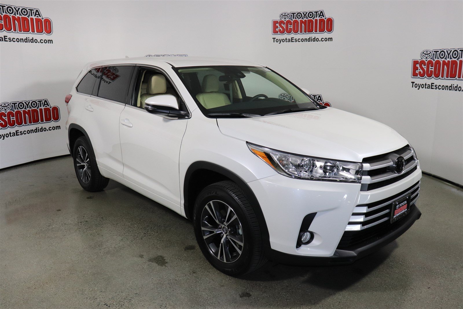 New 2018 Toyota Highlander LE Plus Sport Utility in Escondido #1017582 ...