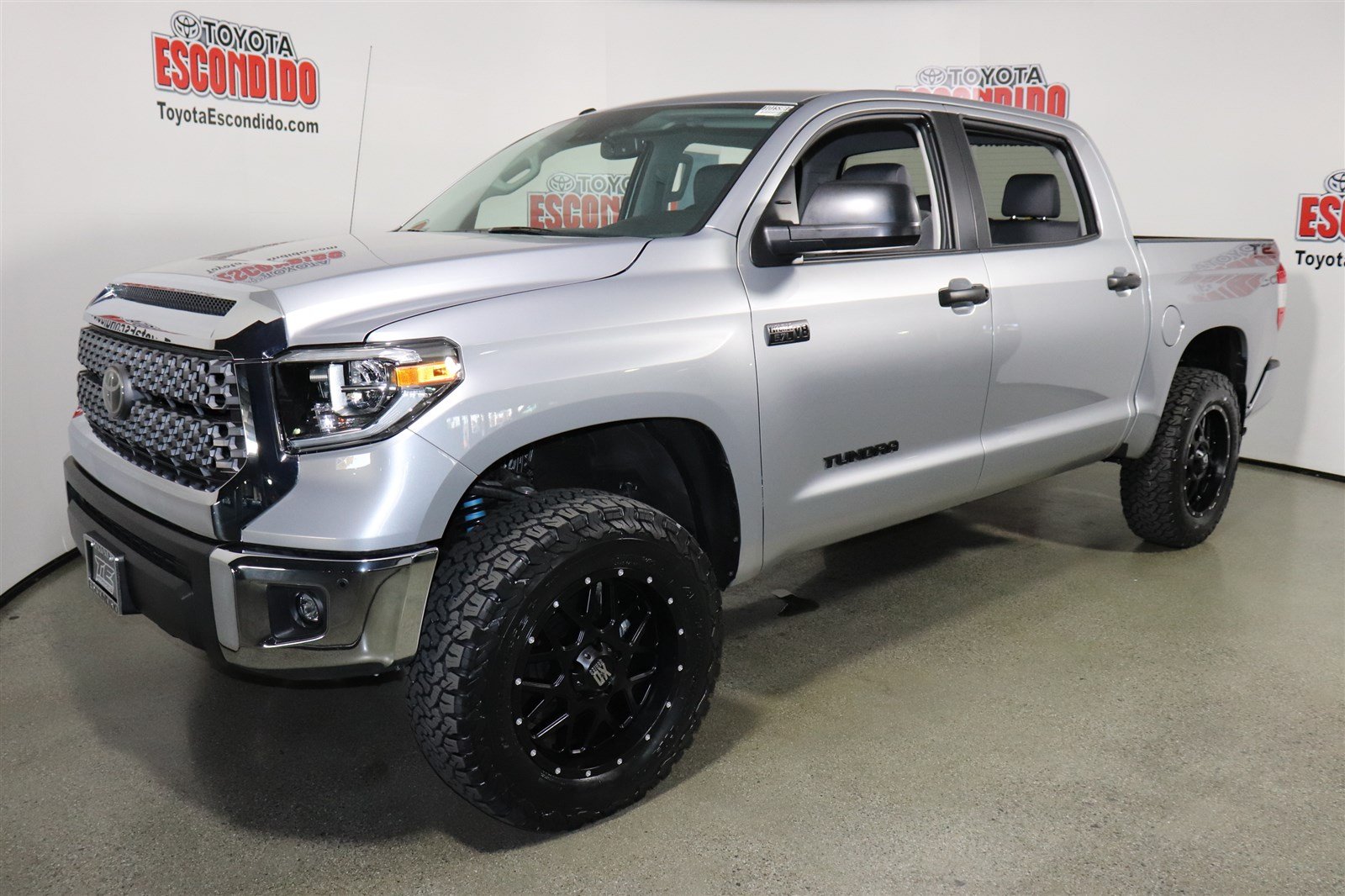 New 2018 Toyota Tundra SR5 4WD CrewMax Pickup In Escondido #1015987 ...